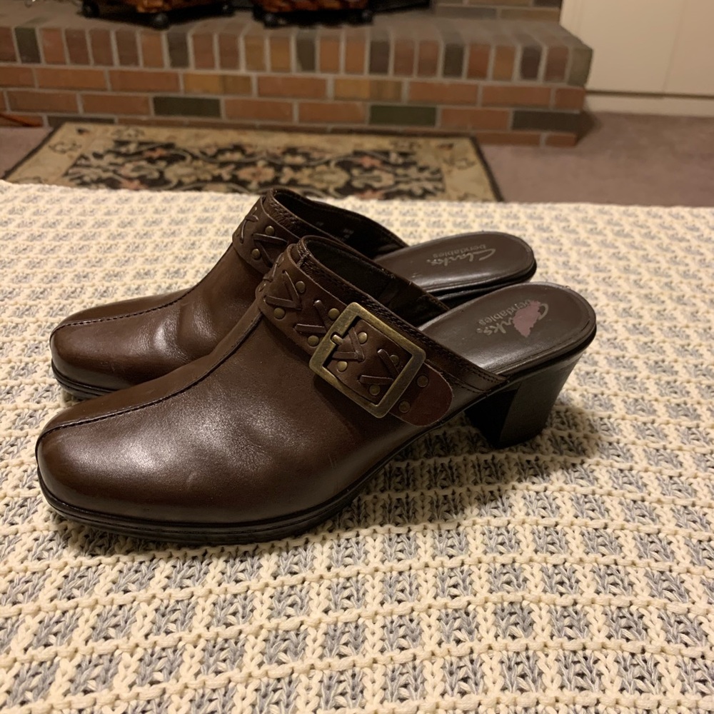 Sz 11 M Clarks Bendables leather block heel Mules Clogs - Picture 8 of 16
